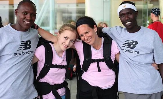 Paul Lebineyo, Sarah Edson, Molly Fitzpatrick & Francis Merenyi, friends for life - the Amazing Race China Rush 2010